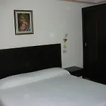Da Pio 4*