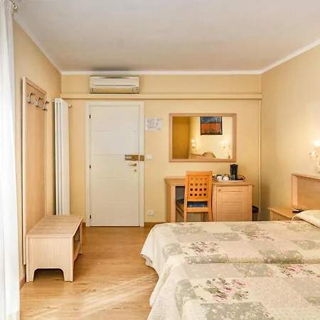 Da Pio Bed & Breakfast 3*