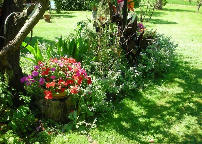 לינה וארוחת בוקר Da Pio 4*